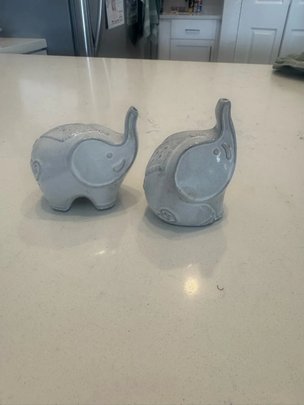 RARE Jonathan Adler Retired Elephant Salt & Pepper Shakers Gray